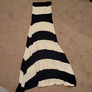 GAP tube tope dress or skirt. XS navy & white